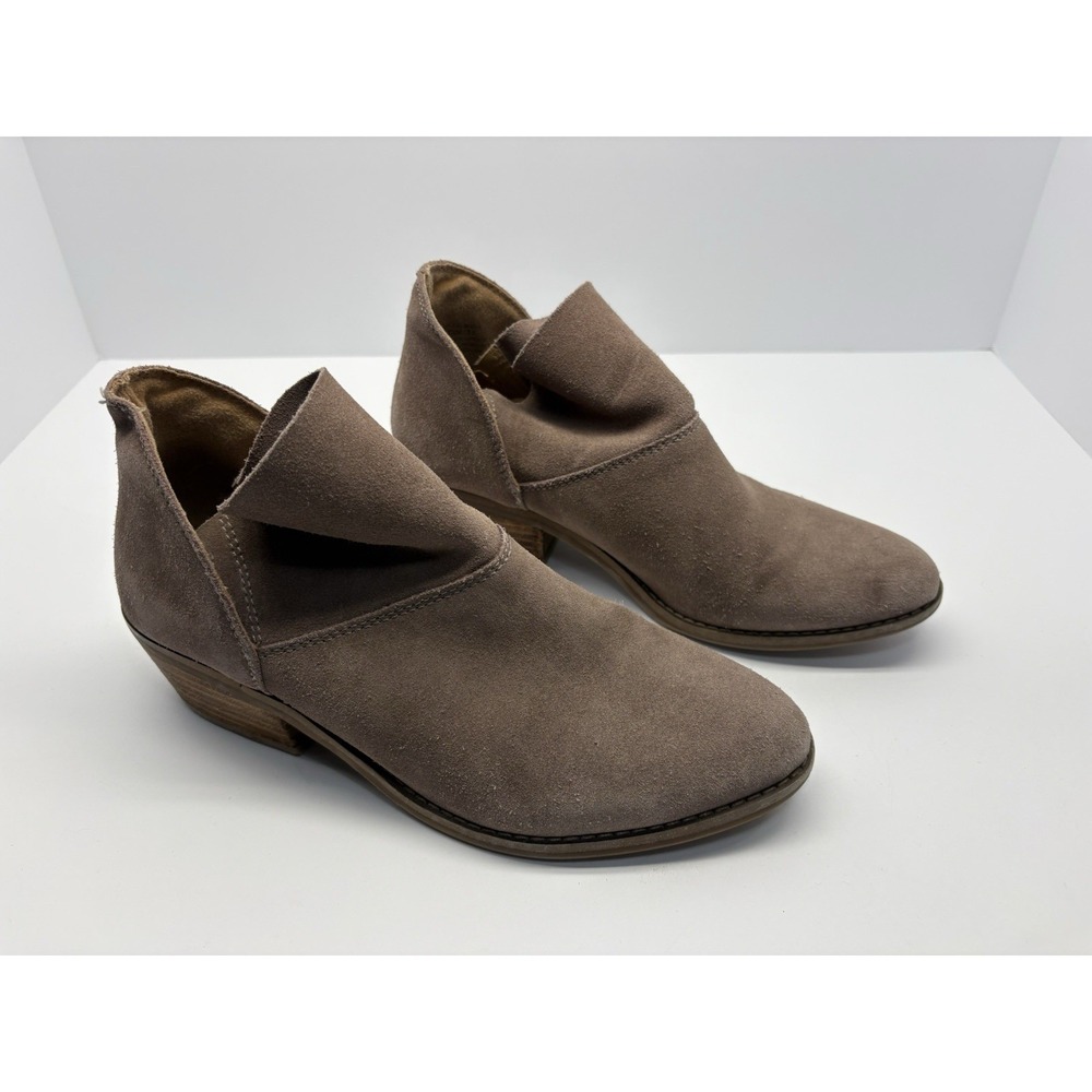 Lucky Brand Fahmida Suede Ankle Bootie Stacked Block Heel Taupe Size 7.5